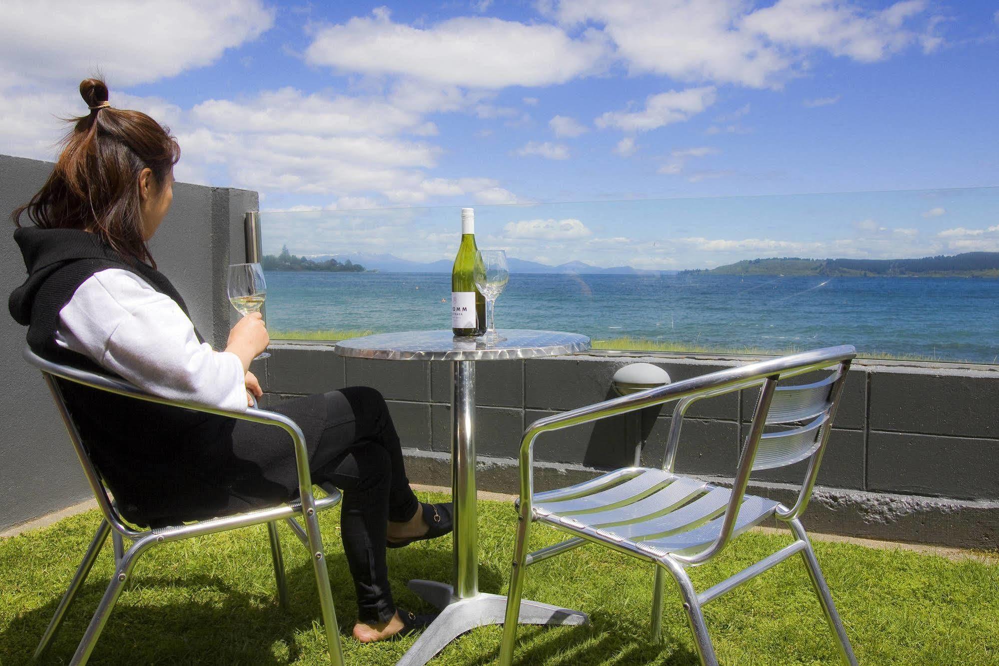 Clearwater Motor Lodge Lago Lago Taupo Esterno foto